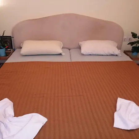 Appartement By The Perea Thessaloniki *